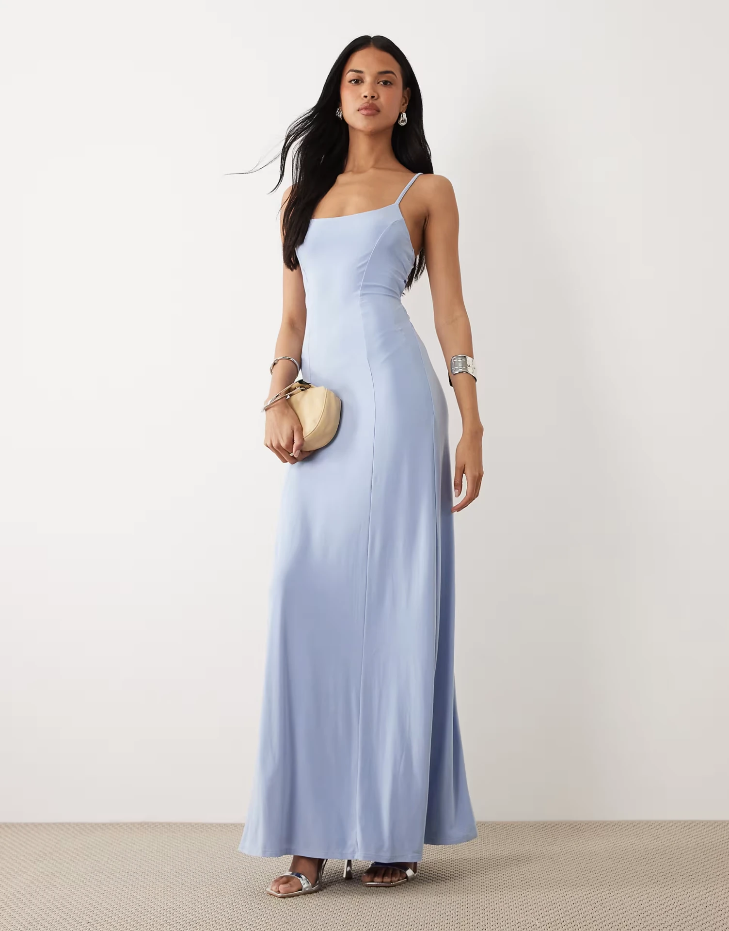Maxikleid in Hellblau