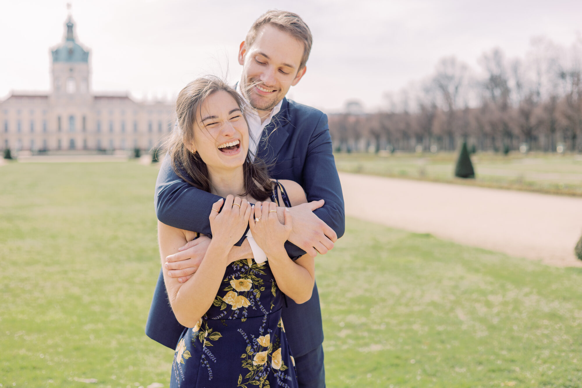 Laura und Peter bei ihrem Verlobungsshooting